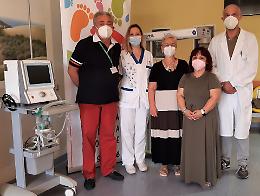 Patologia neonatale: TINsieme dona respiratore per ventilazione non invasiva e lampada per fototerapia