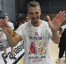 Basket, per Elvis Vacchelli nuova vita
