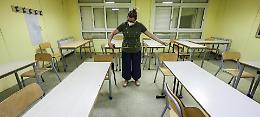 Un’altra infornata di bidelli. «Docenti, nessuna certezza»