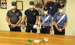 Coppia di spacciatori arrestati da Carabinieri e Polizia
