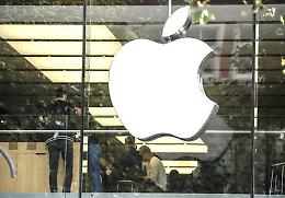 Apple, falla può consentire ad hacker di accedere ad iPhone e Mac
