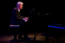 Claudio Baglioni, "Dodici note solo bis" a Cremona il 14 gennaio