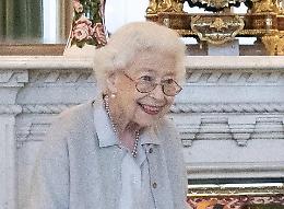 Gran Bretagna: si aggravano condizioni Regina Elisabetta, Carlo a Balmoral