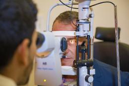 Ospedale: Oculistica, punto di riferimento del sud Lombardia per la chirurgia corneale