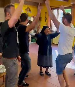 Disabilità, festa e balli alla Casa Giardino di suor Maria