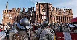 Con la macchina del tempo il borgo viaggia nel passato