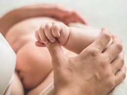 Settimana mondiale allattamento materno: la settima edizione parla alle mamme e coinvolge i papà