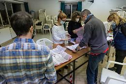 Elezioni, seggi chiusi: alle 23 l'affluenza in provincia è del 71,62%