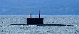 Il sottomarino russo Belgorod nei mari artici, allerta della Nato