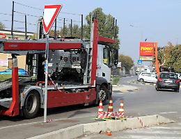 «Rotonda Penny» nel caos: «La situazione è pericolosa»