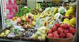 Al mercato, caccia allo sconto per salvare la spesa