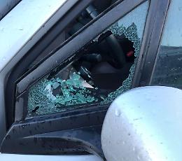 Furti sulle auto in sosta e finestrini rotti a Santa Maria, il flagello continua
