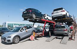 Il mercato dell'auto inverte la rotta, ma la ripresa è lenta