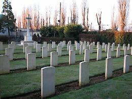 Cimitero, oggi la Commemorazione dei Caduti delle forze del Commonwealth