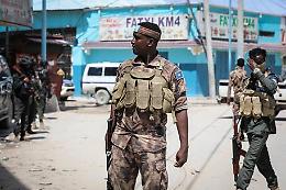 Mogadiscio, quattro morti nell'attacco a un hotel