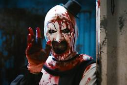 Film horror  e malori in aula. I genitori su tutte le furie