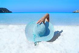 Il 2023 è l'anno dei vacanzieri: 32 giorni di vacanza con solo 4 giorni di ferie 