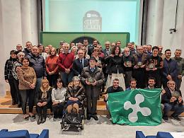 Negozi storici, premiate 26 attività della provincia: il grazie della Regione