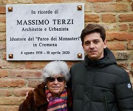 Targa in ricordo di Terzi a Santa Monica
