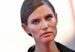 Bianca Balti nuda su Instagram mostra le cicatrici della mastectomia