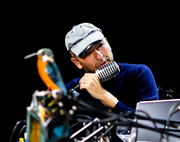Il contenitore radiofonico NORTON sul palco