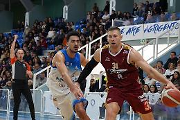 Basket. La JuVi Ferraroni lotta ma cede alla Fortitudo Agrigento (85-79)