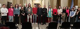 Da stroncare o da elogiare? Cronisti teatrali fatevi avanti