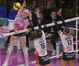 Volley: la Vbc sbanda, si riprende e batte Cuneo 3 a 1