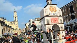 Torna il Carnevale cremasco: sfilate di carri e mascherine