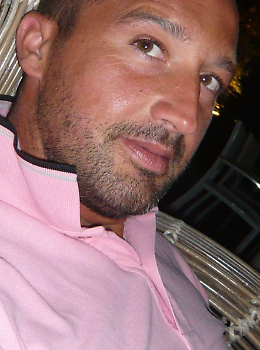 Malore in casa nella notte, muore l'autotrasportatore 46enne Emanuele Bracca