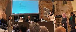Dall’imam spiragli di dialogo: «Il velo solo se libere»