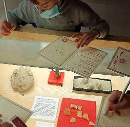 Antichi ornamenti. Laboratorio per bambini dai 6 agli 11 anni