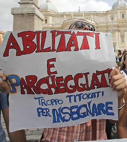 Scuola: vita da precaria, ministero condannato
