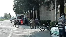 Furti al cimitero, anziana derubata