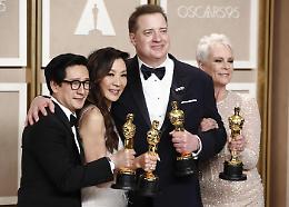 Oscar, Everything Everywhere All at Once vince 7 statuette