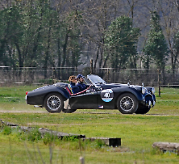 Trofeo Foresti: 155 auto d'epoca in arrivo in piazza Garibaldi