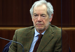 Bertolaso: «Infermieri da reclutare all’estero»