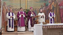 Prima messa del vescovo Trevisi a Cristo Re