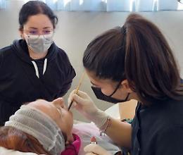 Estetica e acconciatura: le pazienti oncologiche modelle dei laboratori del Cr. Forma