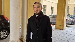 Giù dal taxi, la testimonianza di Luca Lombardo: «Non mi sarei mai buttato»