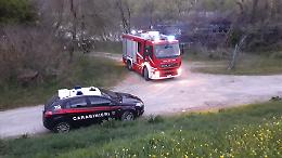 Auto affondata nel Po, recuperata dai vigli del fuoco: fortunatamente nessuno a bordo