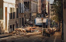 Marsiglia, trovati due corpi tra le macerie del palazzo crollato