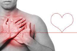 Caffè, tè e acqua riducono il rischio di malattie al cuore nei diabetici