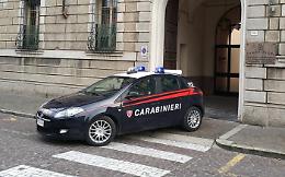 Coppia gay insultata e minacciata da alcuni adolescenti