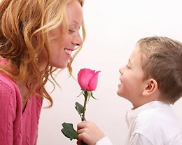 Laboratorio artistico per la festa della mamma
