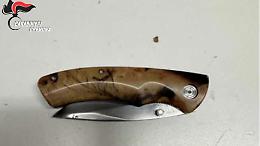 Al pronto soccorso con un coltello, 34enne denunciato