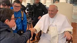 Il Papa riceve i ragazzi di Thisability all'ombra di San Pietro