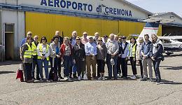 Royal Air Squadron al Migliaro, i piloti della famiglia reale inglese in visita a Cremona