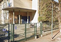 Colta da un malore mentre è a scuola, paura per una 29enne