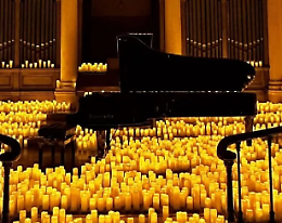 Notte romantica: At the light of the piano